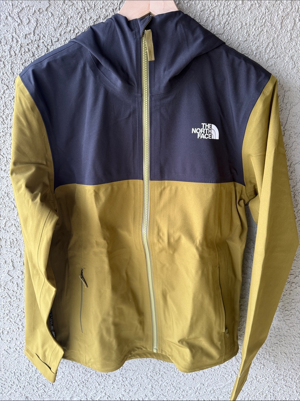 The North Face Men's Two-Tone Hooded Softshell Jacket - Olive Green/Black